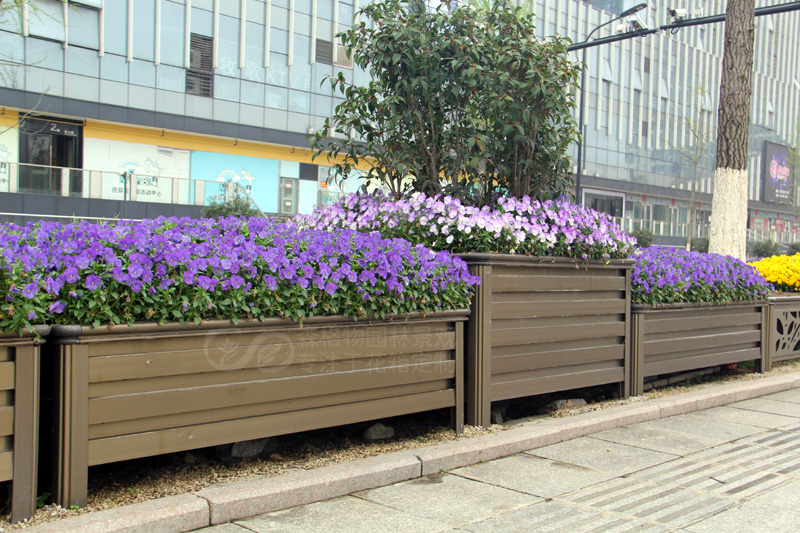 浙江嘉兴机非道路隔离花箱案例